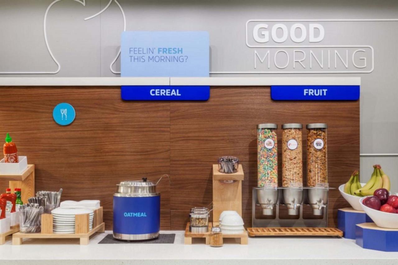 Holiday Inn Express & Suites La Porte, An Ihg Hotel Εξωτερικό φωτογραφία